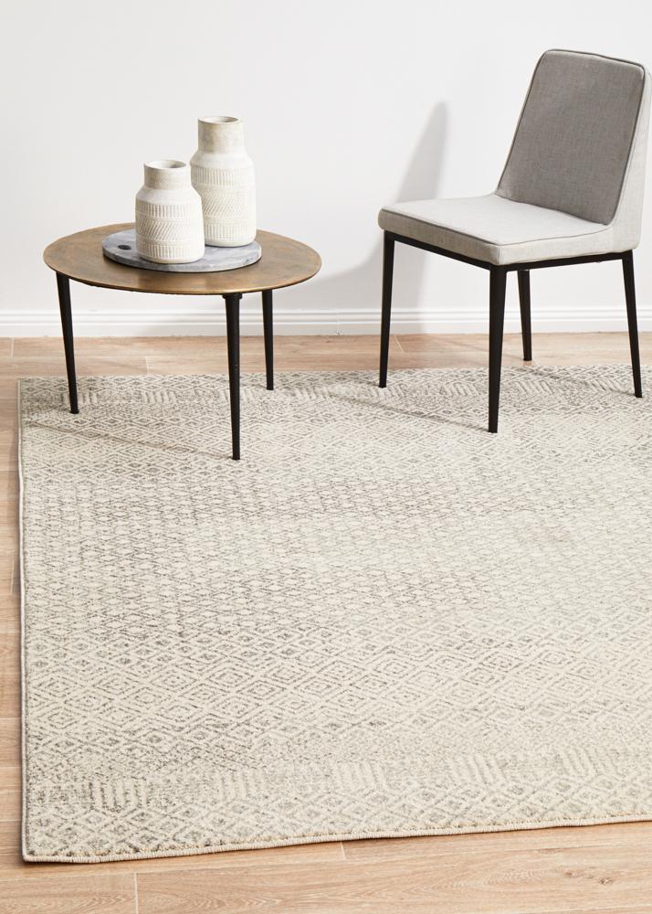 Evoke Diamond Grey Transitional Rug 400 x 300 CM