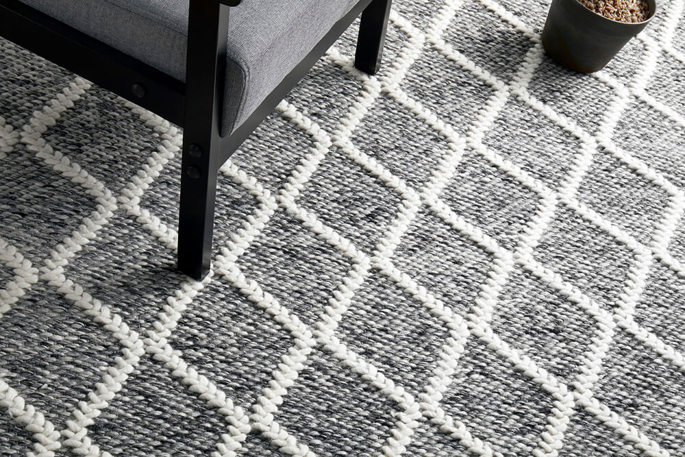 Huxley Grey Rug 280 x 190 CM