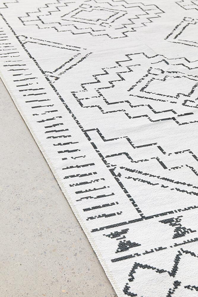 Kindred Leeroy White Rug 270 x 180 CM